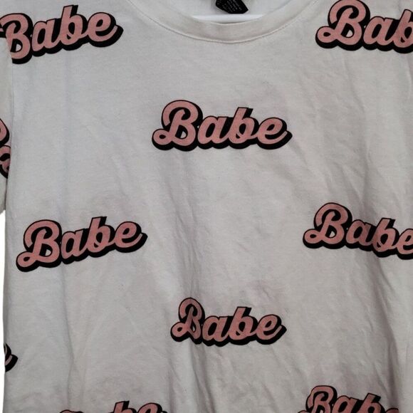 Forever 21 “Babe” Tee SZ M - Picture 2 of 4